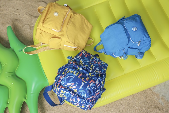  「包薄饱抱」一键解锁夏季“轻”旅行 Kipling全新夏日霓虹系列包袋, 点亮今季度假灵感