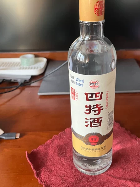 盛夏美食有讲究，四特精酿和烧烤更配