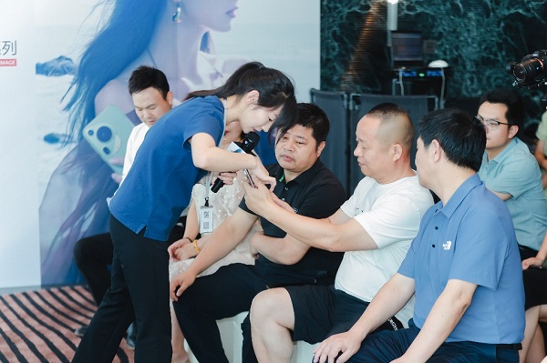 先锋旗舰影像-HUAWEI Pura 70锐意风向高端品鉴会圆满举行第3张